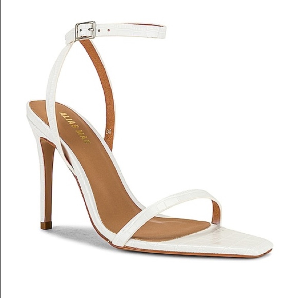 Isaac Alias Mae white high heels sandals